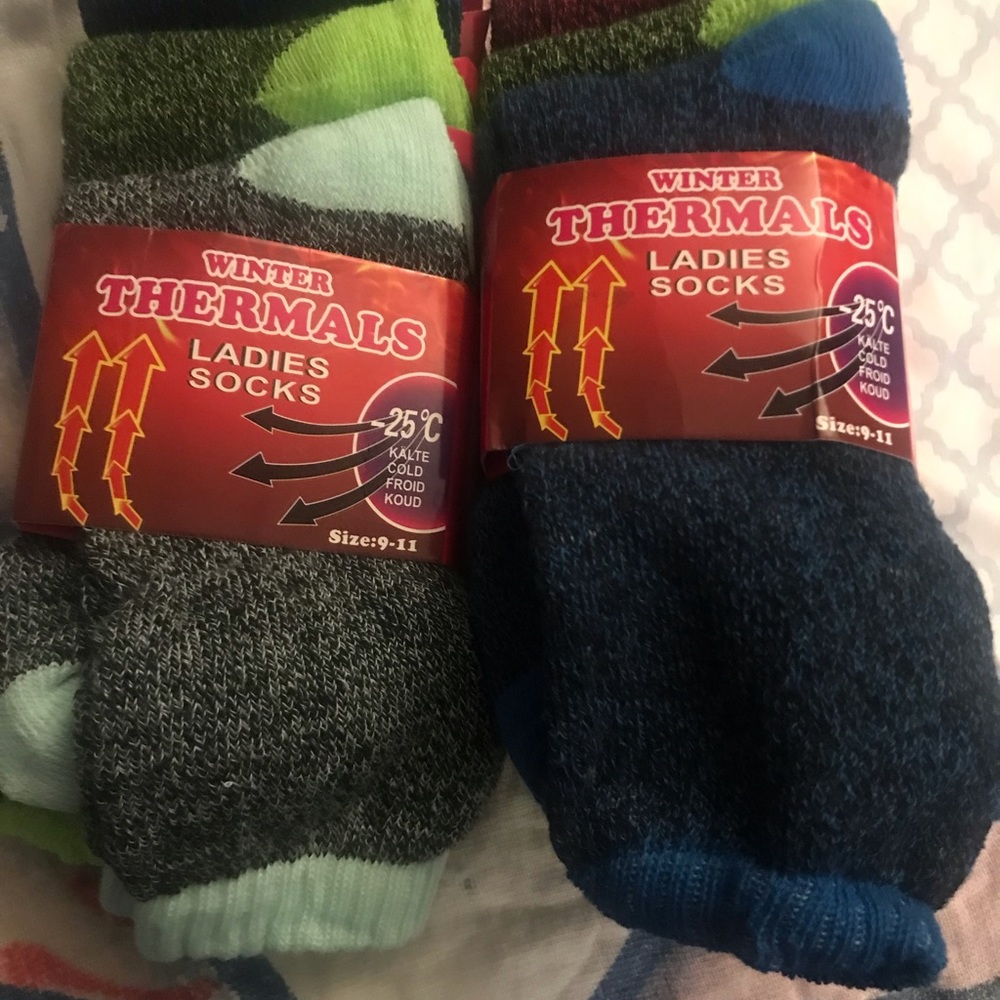 Winter Thermals Ladies Socks New 2 packs Size 9-11